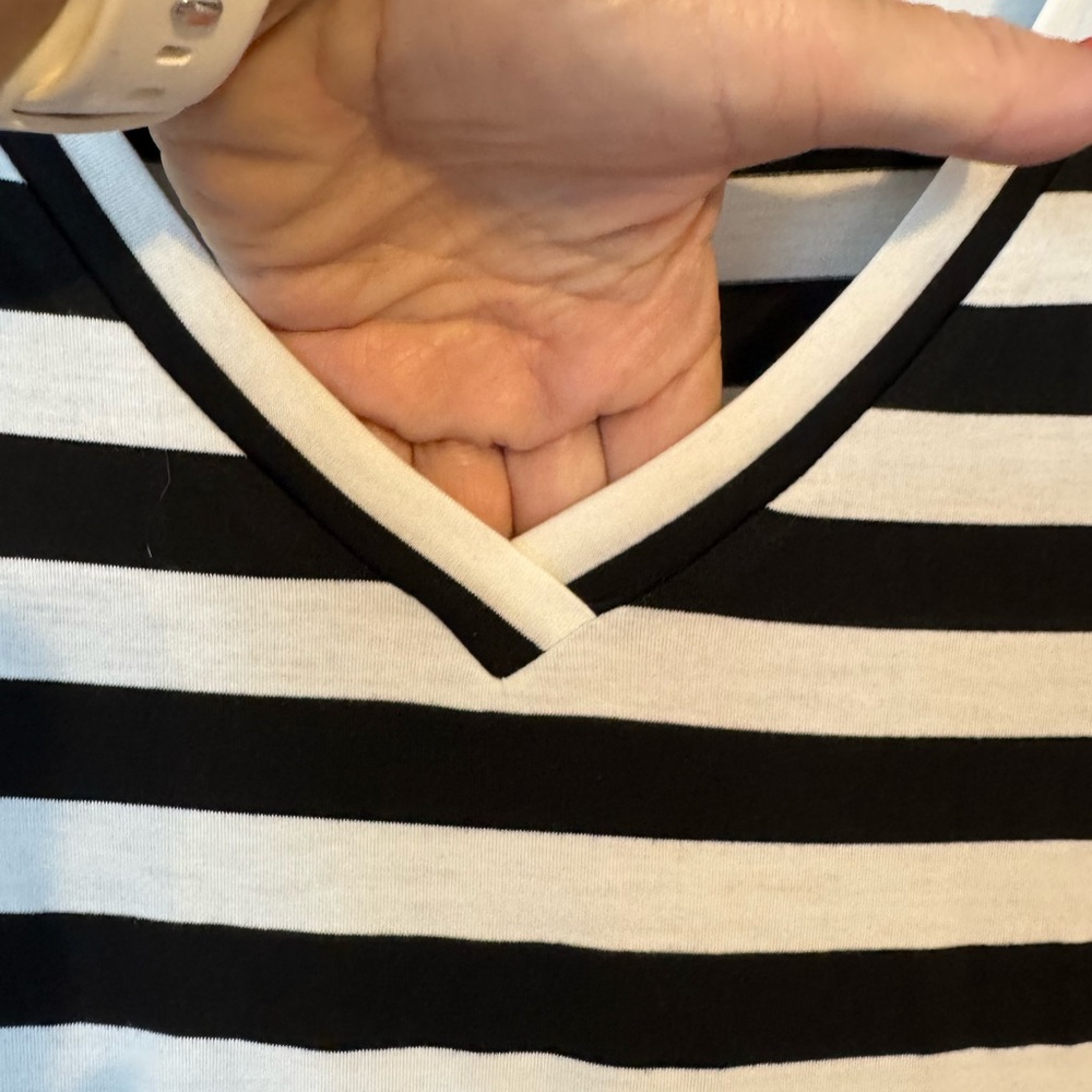 NWT  BLACK/WHITE  CASUAL SUMMER DRESS  SMALL    #CL - Picture 3 of 10